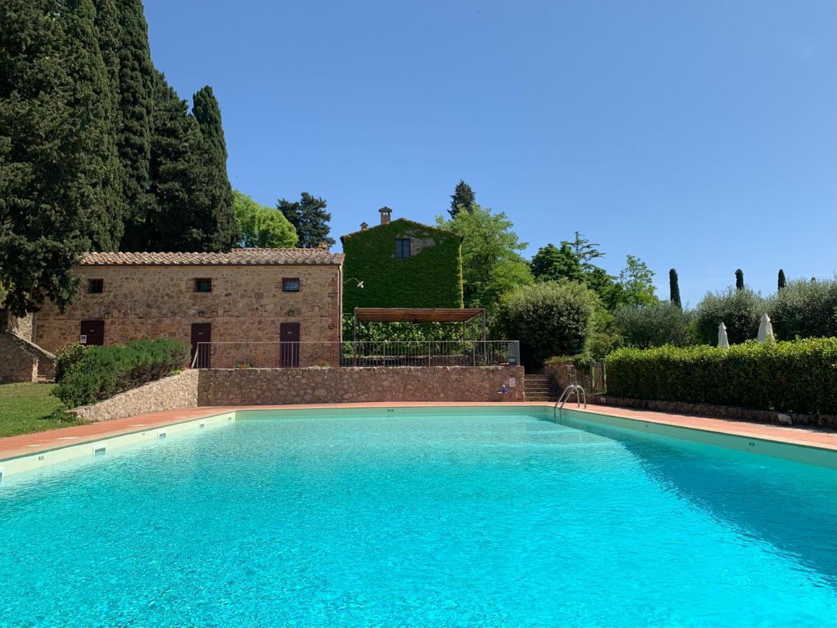 Fattoria Lornano Winery Villa มอนเตริจโจนี ภายนอก รูปภาพ