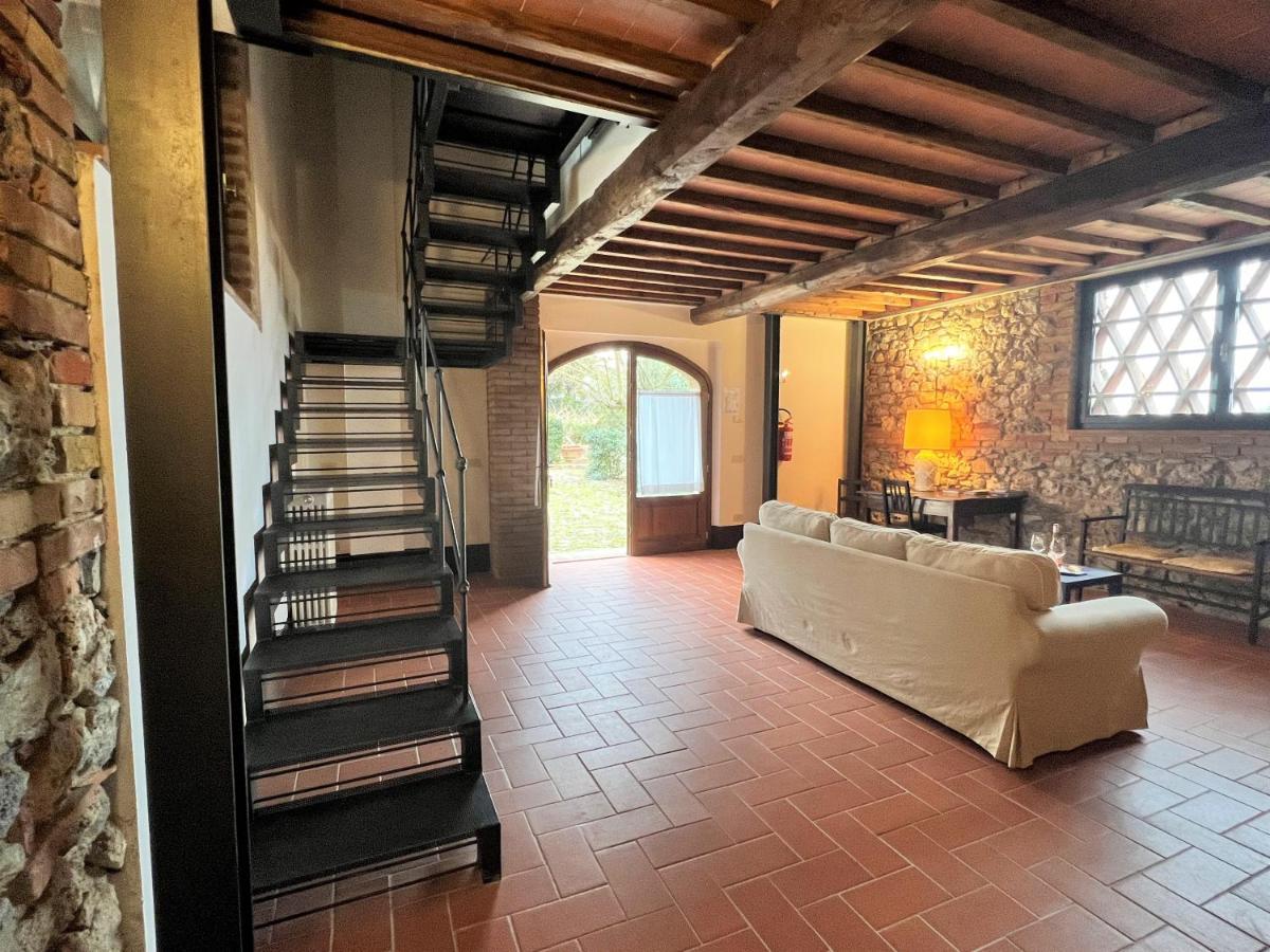 Fattoria Lornano Winery Villa มอนเตริจโจนี ภายนอก รูปภาพ