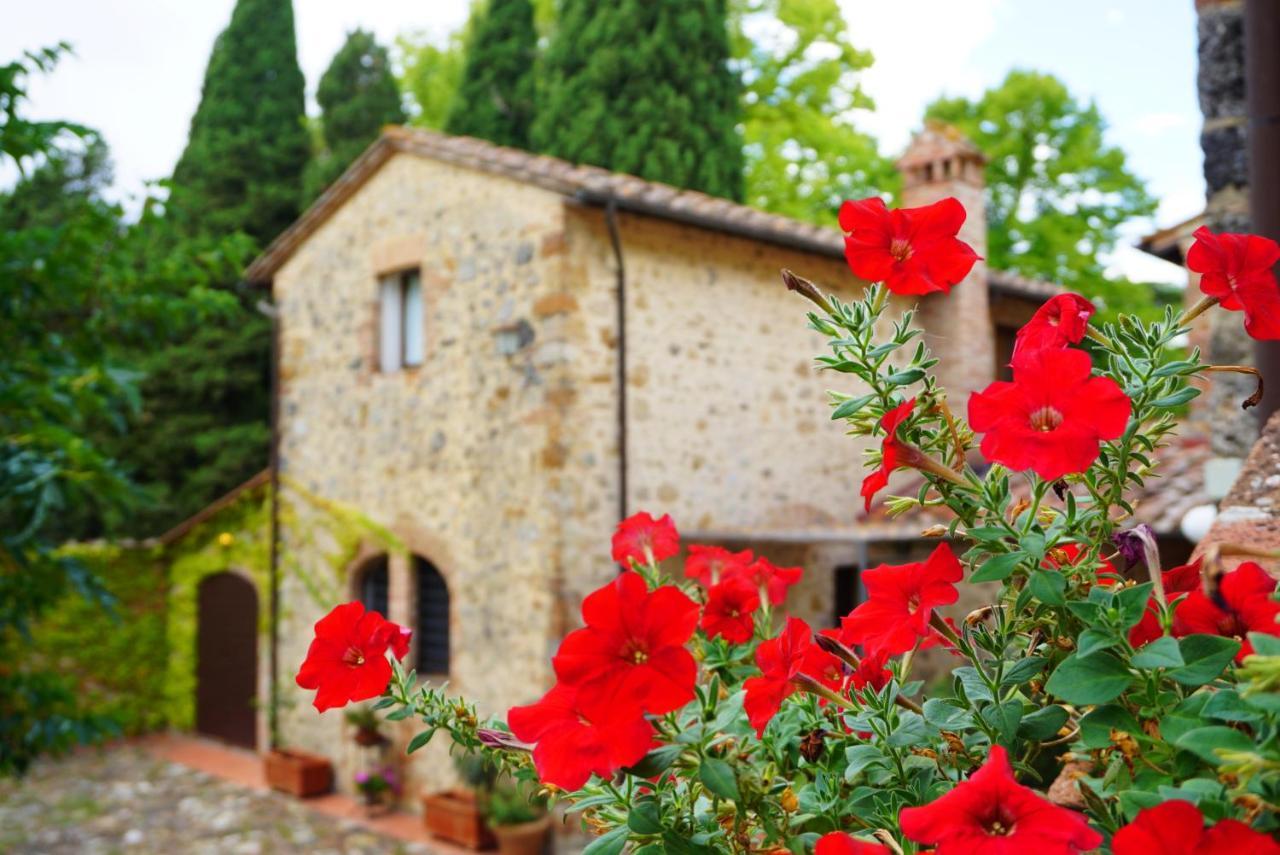 Fattoria Lornano Winery Villa มอนเตริจโจนี ภายนอก รูปภาพ
